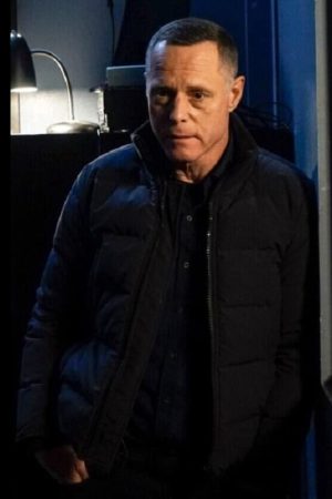 Hank Voight Wearing A Bomber Jacket In Chicago P.D.