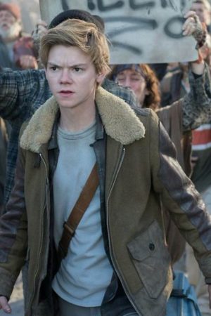 Actor Thomas Brodie-Sangster Wearing a Green Jacket in the Movie Series Maze Runner The Death Cure Newt Fur Collar Leather Jacket