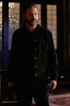 Matthew Davis Wearing Black Suede Leather Jacket In Legacies Series