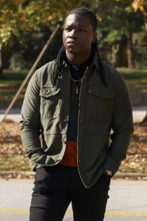 Chris Lee Wearing Green Cotton Jacket In Legacies