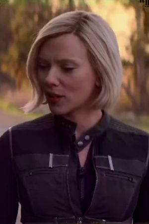 Scarlett Johansson Wearing Cotton Vest In Black Widow