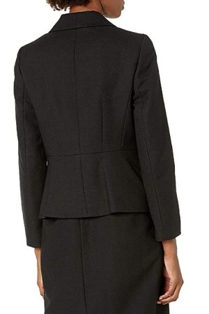 Women Wearing 1 Button Shawl Collar Black Suit