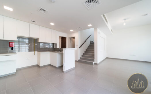 Spacious Townhouse|Type 2|3br+Maid|Keen Seller