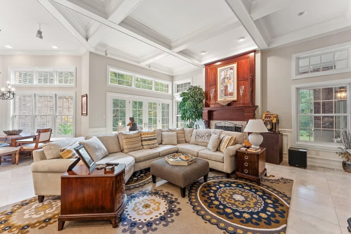 Gallery Image 9