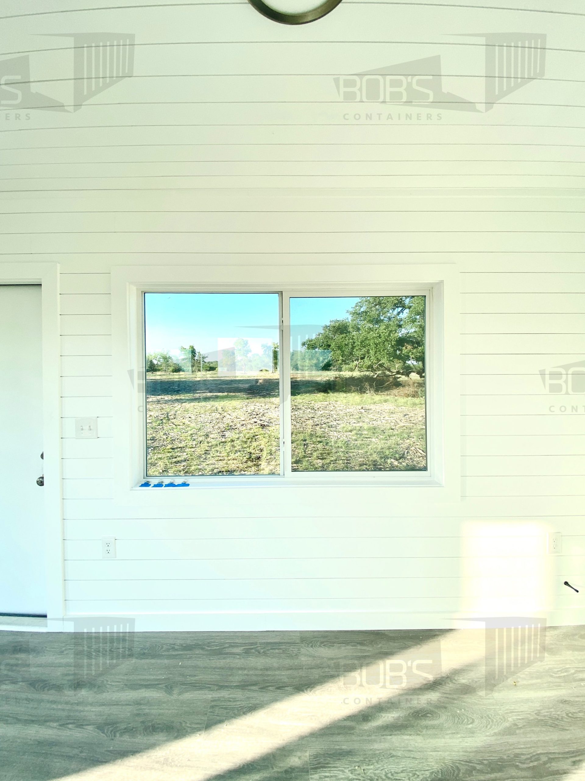 40_customcontainerhome7_f894a549-af69-4337-81fb-a45799d9dcc3_2048x-scaled